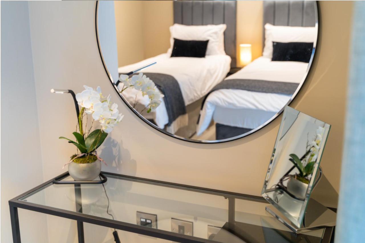 Entire 2 Bed - Free Parking - No. 35 - The Cosy Collection Ltd Apartment York Bagian luar foto